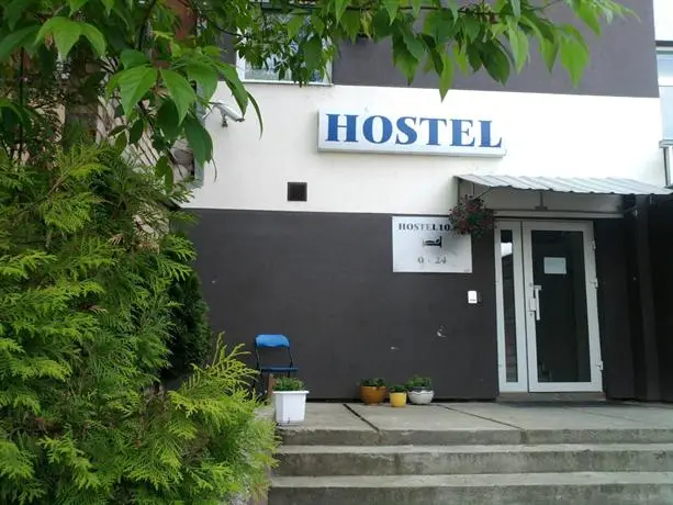 Hostel 10 