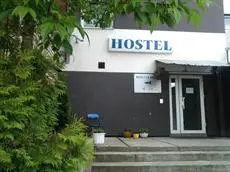 Hostel 10 