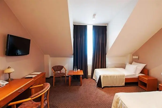 Hotel Gem Wroclaw 