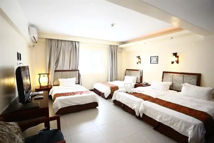 Golden Phoenix Hotel Boracay 