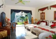 Swan Lake Villa Resort 