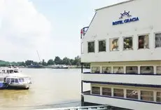 Botel Gracia 