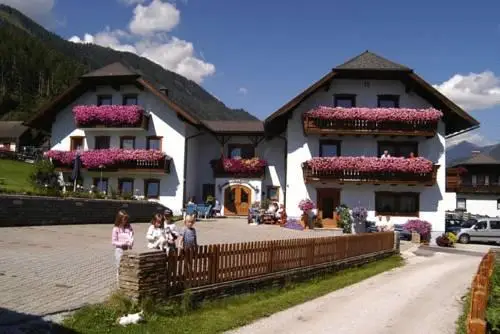 Grillhofer Pension Appartements Mauterndorf