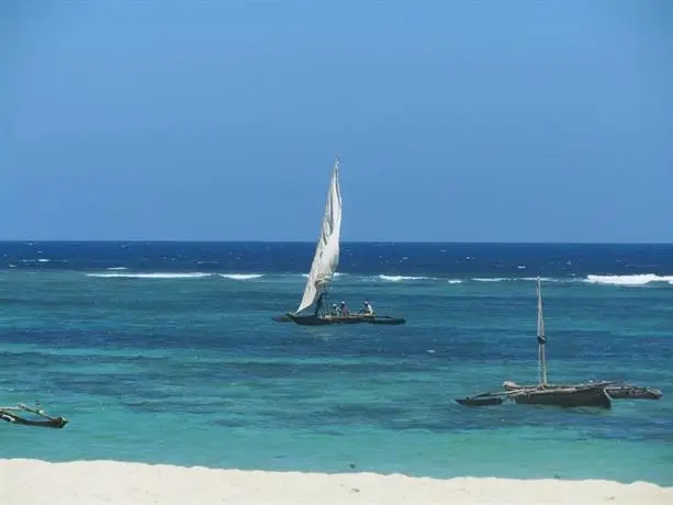 SheShe Baharini Beach Hotel 