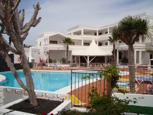 Apartamentos Oceano Teguise 