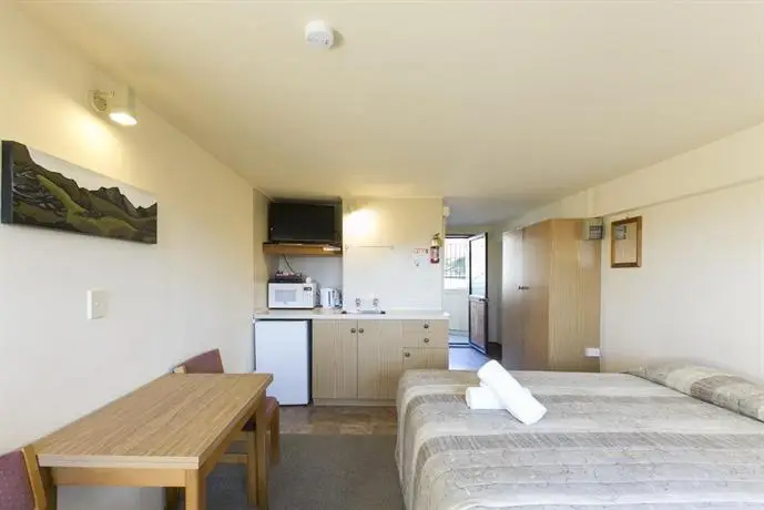 Wanaka Kiwi Holiday Park & Motels 