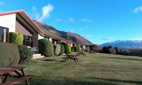 Wanaka Kiwi Holiday Park & Motels 