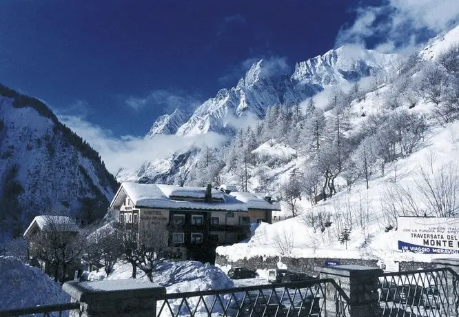 Hotel Vallee Blanche