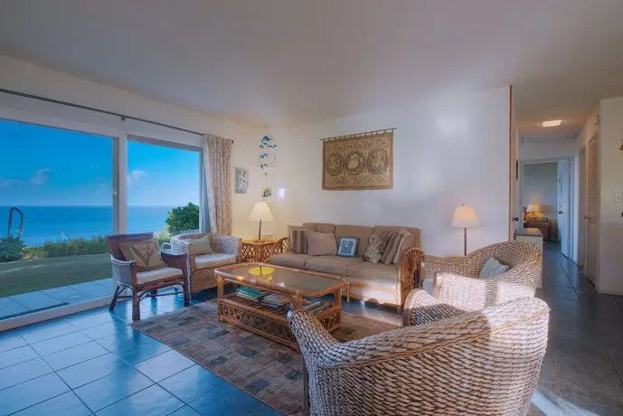 Alii Kai Oceanfront Villa 