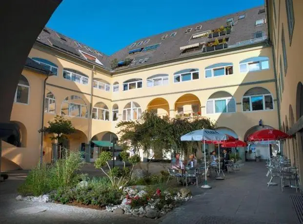 Hotel Goldener Brunnen