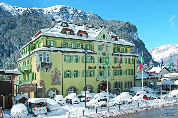 Schloss Hotel Dolomiti 