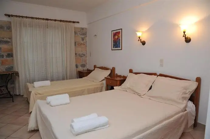 Petrino Guesthouse Monemvasia 