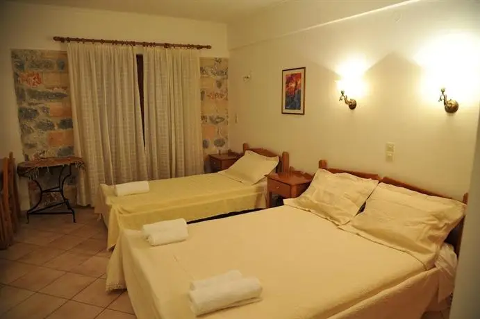 Petrino Guesthouse Monemvasia 