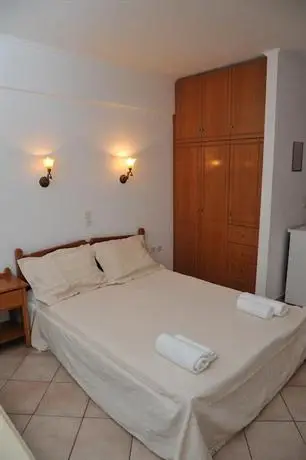 Petrino Guesthouse Monemvasia 