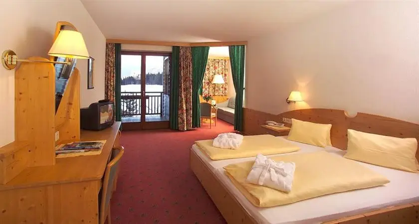 Familienhotel Kreuzwirt Weissensee