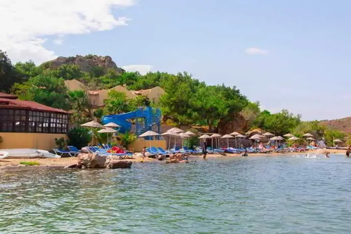 Ayvalik Beach Hotel 