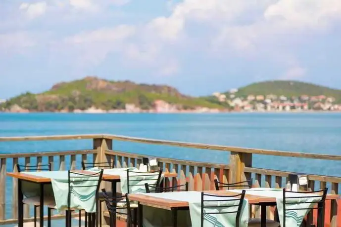 Ayvalik Beach Hotel 