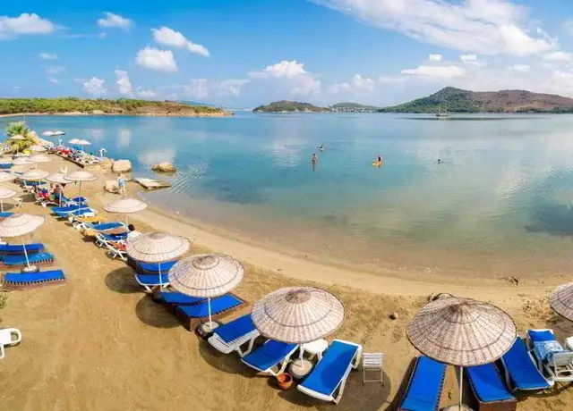 Ayvalik Beach Hotel 