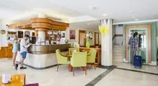 Holiday Club Apartman Hotel 