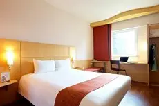 Zhongshan The Center Hotel 