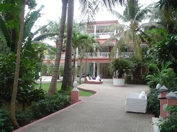 Coconut Residence Hotel Serrekunda 