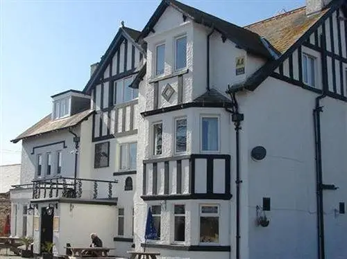 The Clarkes Hotel