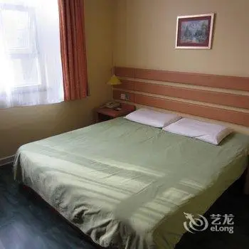 Home Inn Yantai Coach Station 