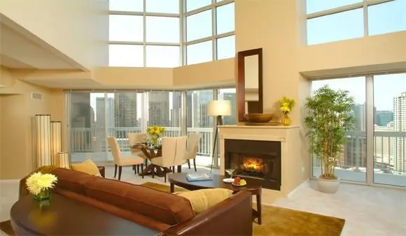 Grand Plaza Luxury Apartments Chicago 