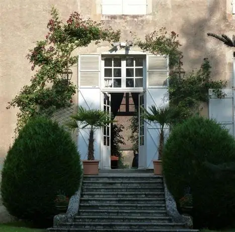 Chateau de Vault de Lugny 