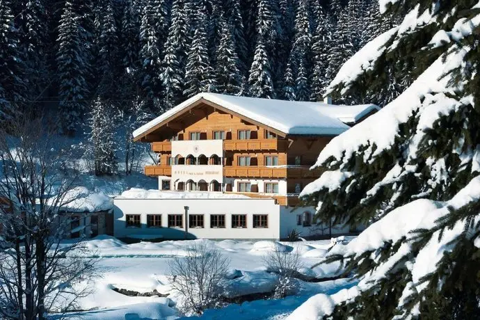 Landhotel Alpenhof Filzmoos