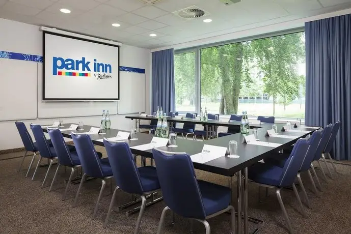 Park Inn by Radisson Frankfurt Airport 