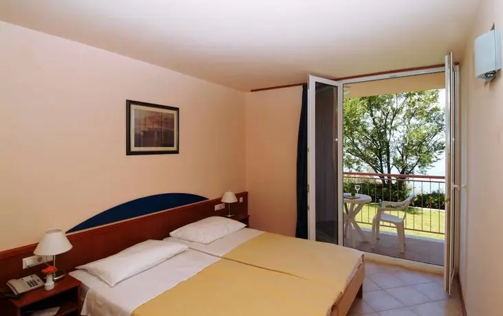 Tourist Settlement Brzet Hotel Omis