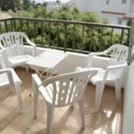 Apartamentos Mar Bella 