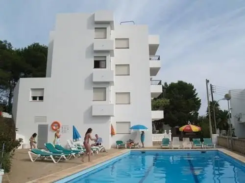 Apartamentos Mar Bella 