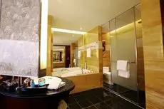 Zhuhai Charming Holiday Hotel 