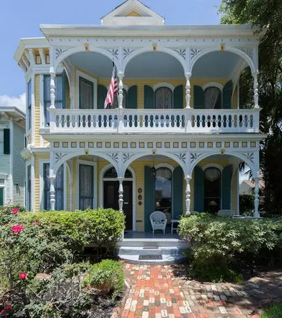 Coppersmith Inn Bed and Breakfast