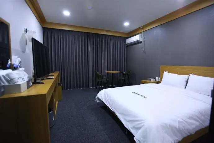 Economy Hotel Gapyeong