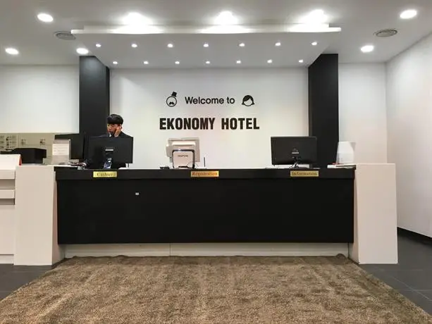 Economy Hotel Gapyeong 