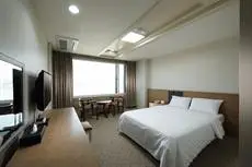 Benikea Chuncheon Bears Hotel 