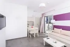 Angela Studios & Apartments 