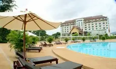 Arawan Riverside Hotel 