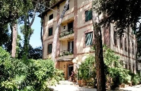 Hotel Villa Tiziana Pietrasanta