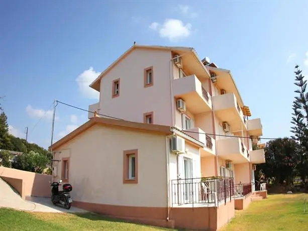 Panorama Fanari Studios and Apartments 