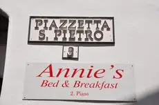 Annie's Bed & Breakfast 