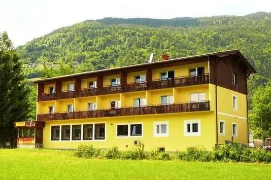 Seeblick Pension Steindorf am Ossiacher See 