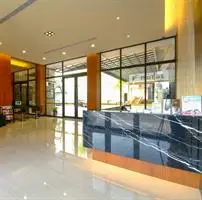 F Hotel Tainan 