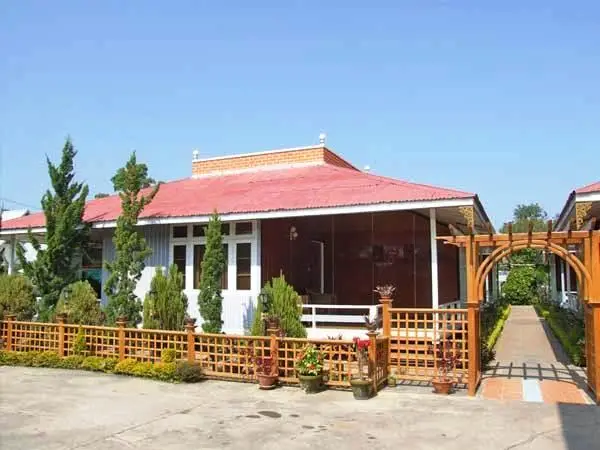 Paradise Hotel Nyaung Shwe 