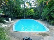 Nomads Noosa Backpackers 