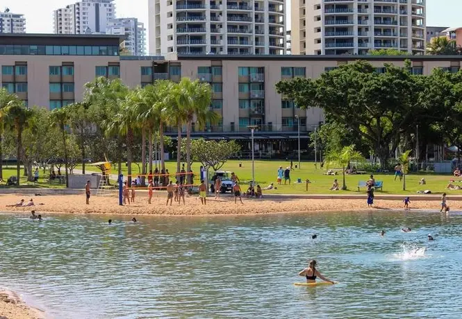 Darwin Waterfront Escape Holiday Apartments 