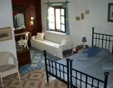 Bakkhos Guesthouse Kusadasi 